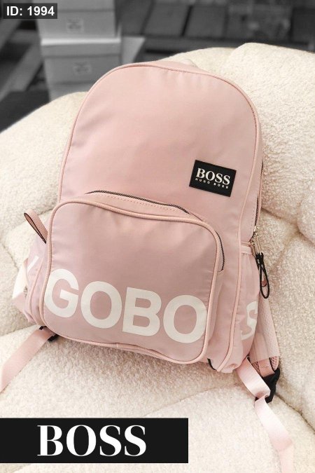شنطة ظهر Hugo Boss / كفالة سنتين